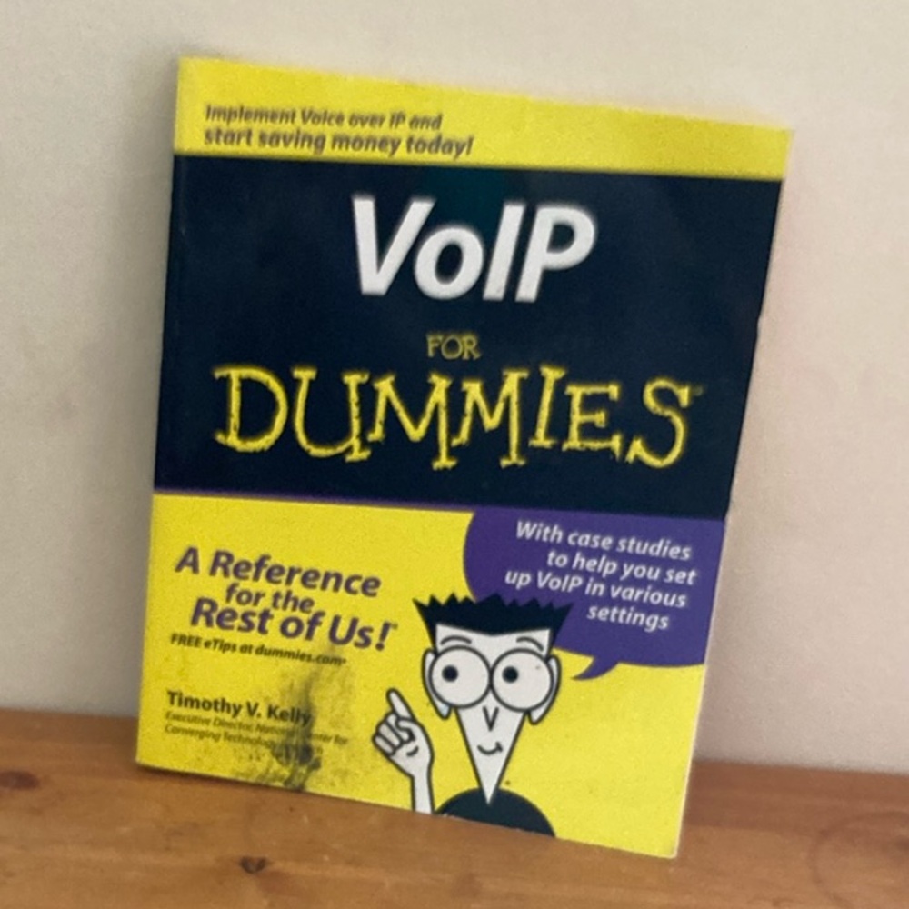 VoIP for Dummies Guide - Yellow and Black - Used